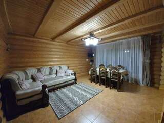 Дома для отпуска Khytir Falchi Микуличин Вилла с 2 спальнями-26